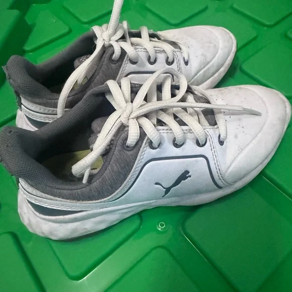 Puma Kids White and Gray Golf Shoes - Picture 2 of 5